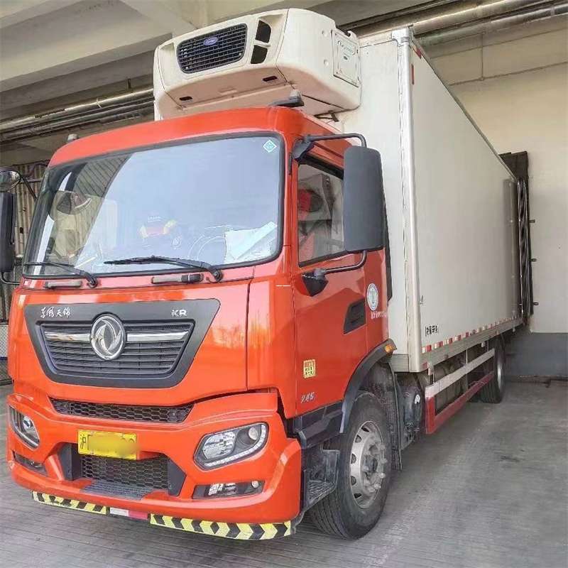 汉南区探索多元物流服务：从普货到冷链的运输之旅