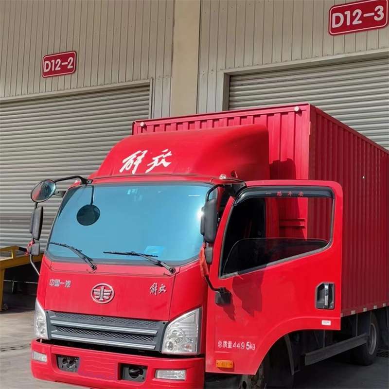 汉南区阿拉尔市物流专线：大件快运与进仓出口的高效之旅
