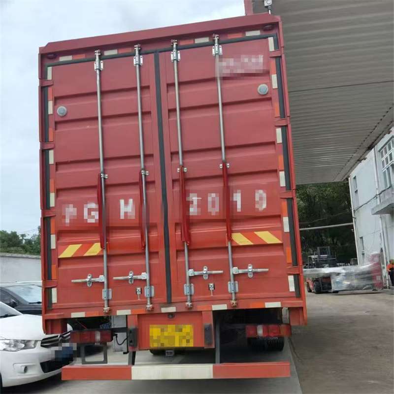汉南区洛浦县进仓物流：专线直达的多元货运探索