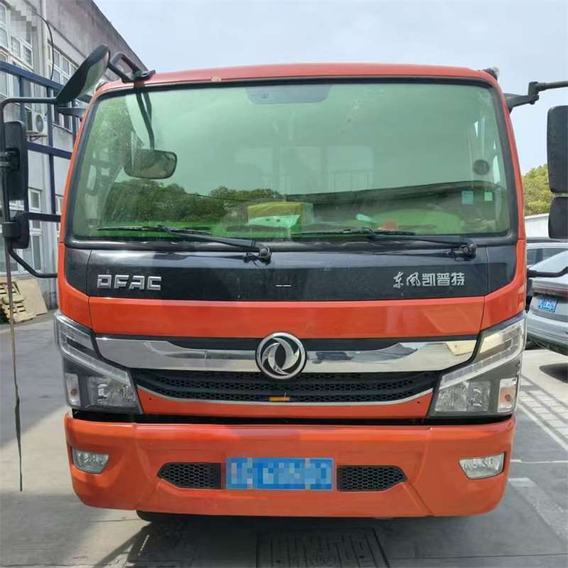 汉南区探索多元物流服务：从专线到供应链的运输之旅